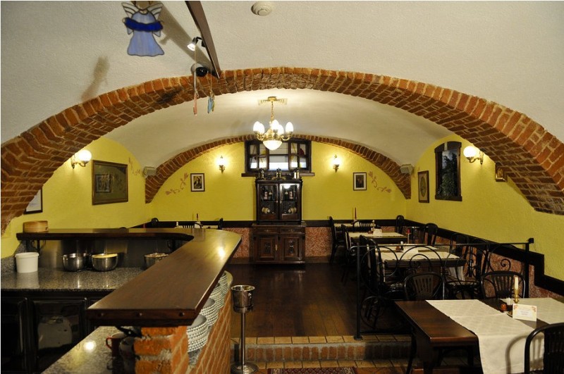 restoranangelus.jpg